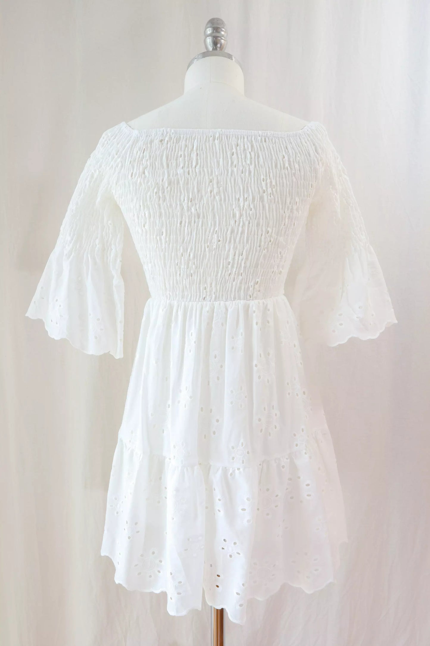 Short Dress in Pure Cotton with Eyelet Embroidery