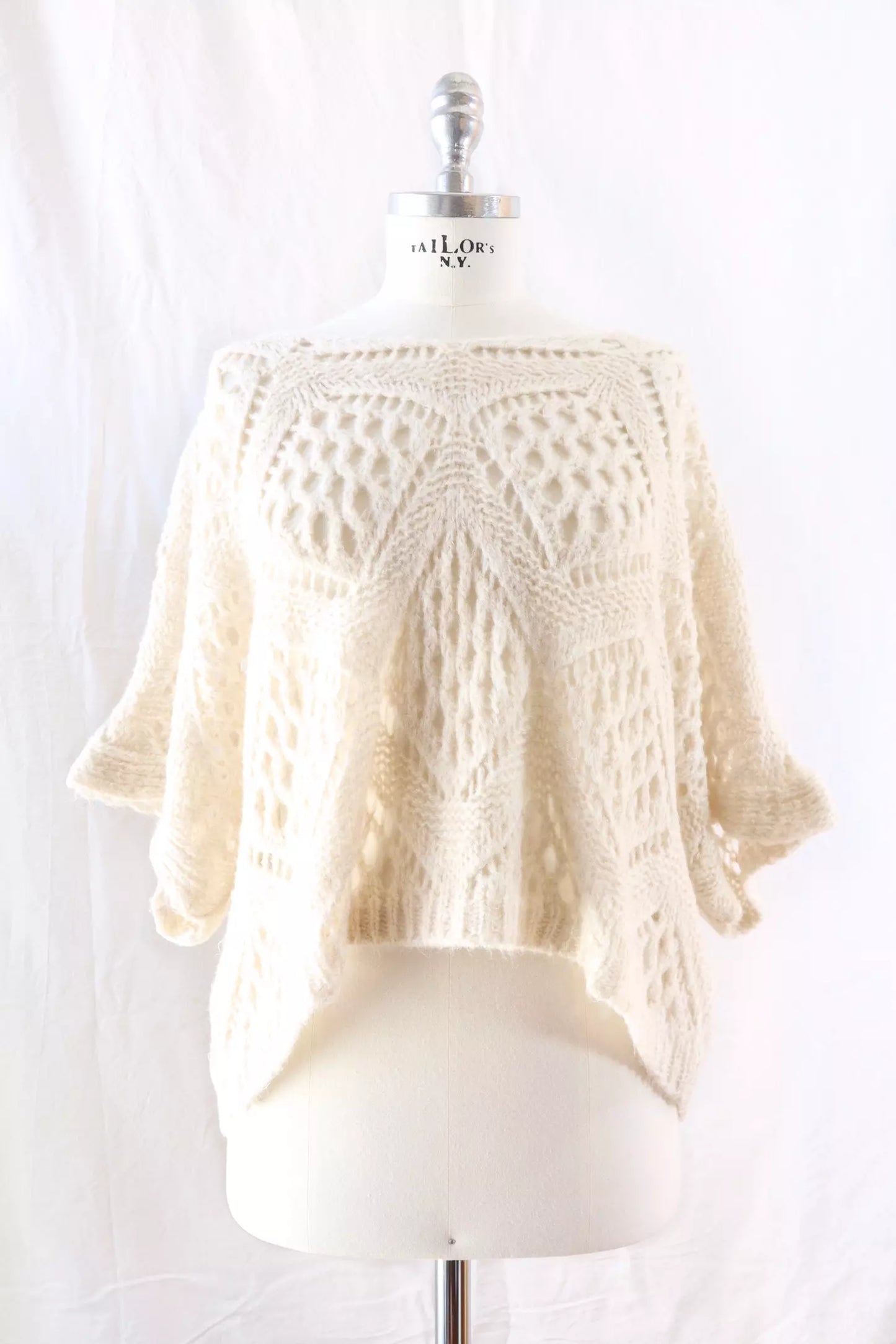 Hole-knit Sweater | Beige