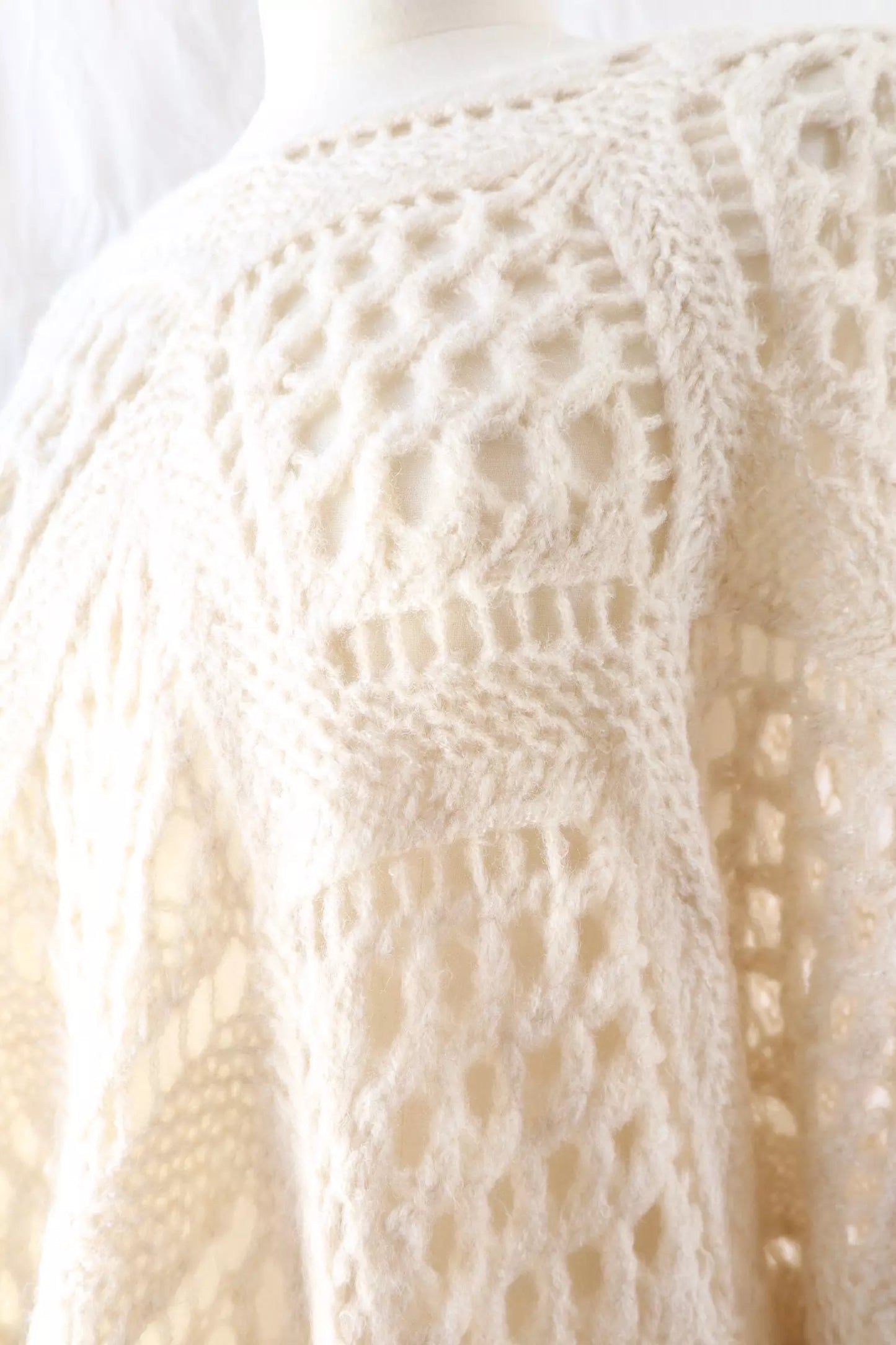 Hole-knit Sweater | Beige