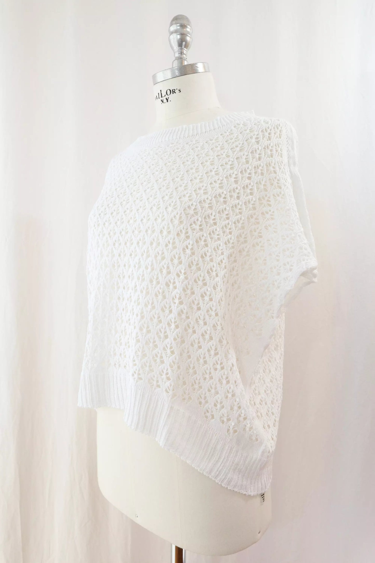 Short Sleeve Hole-knit Sweater | White