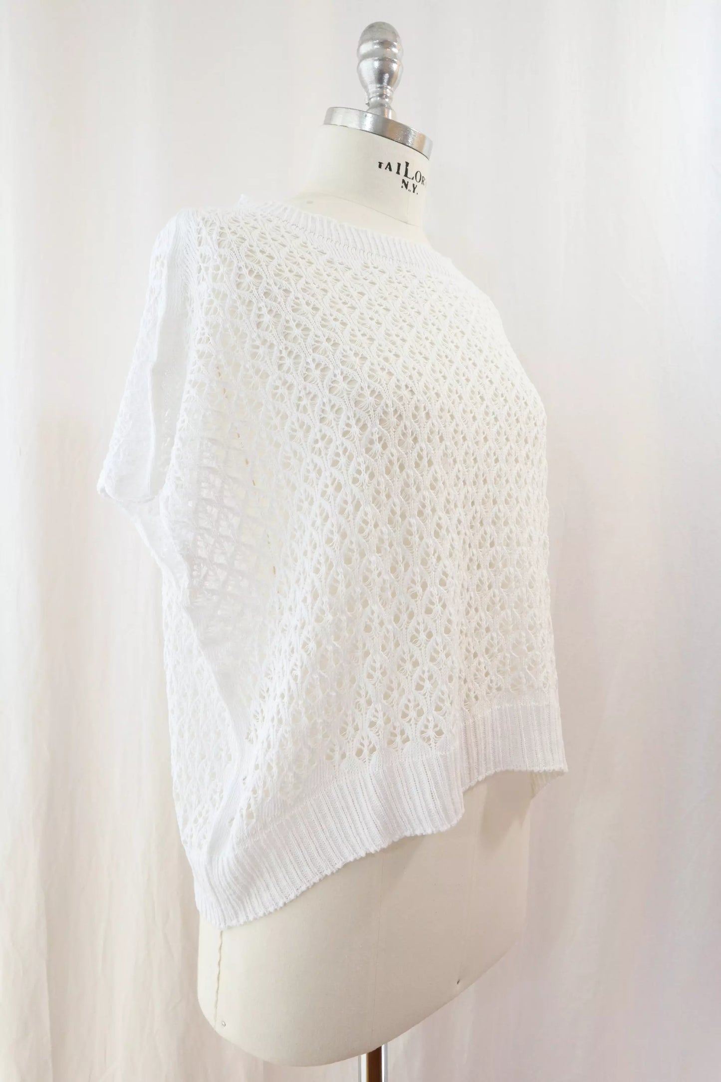 Short Sleeve Hole-knit Sweater | White